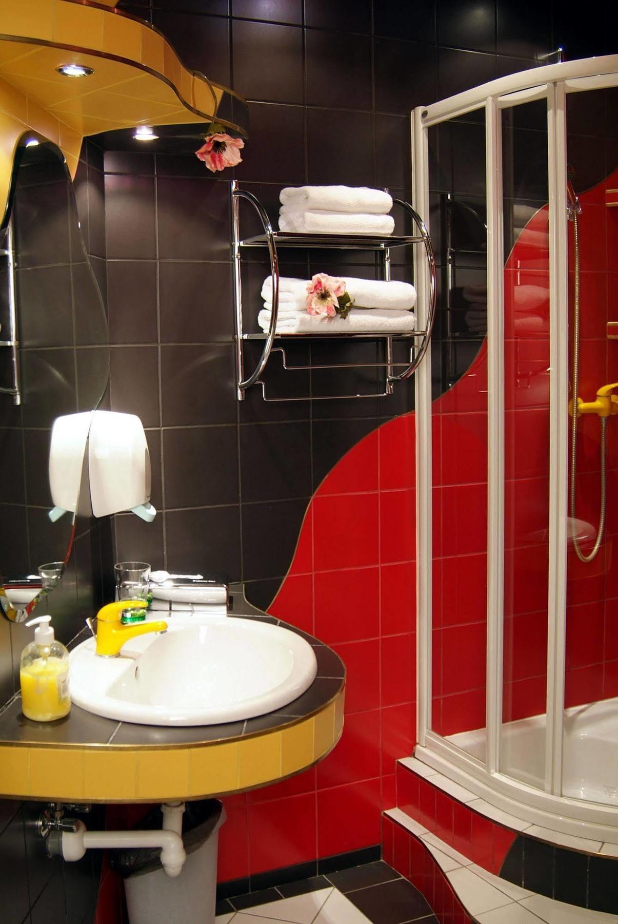 Bed & Breakfast My - Czarny Kot Warszawa